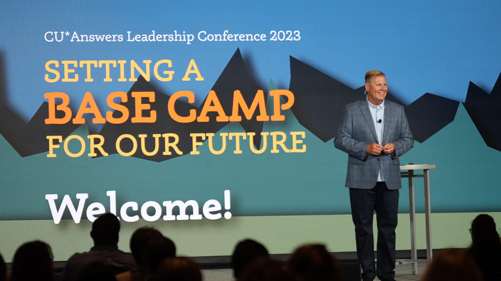 CU*Answers CEO Geoff Johnson welcomes attendees to the 2023 Leadership Conference.